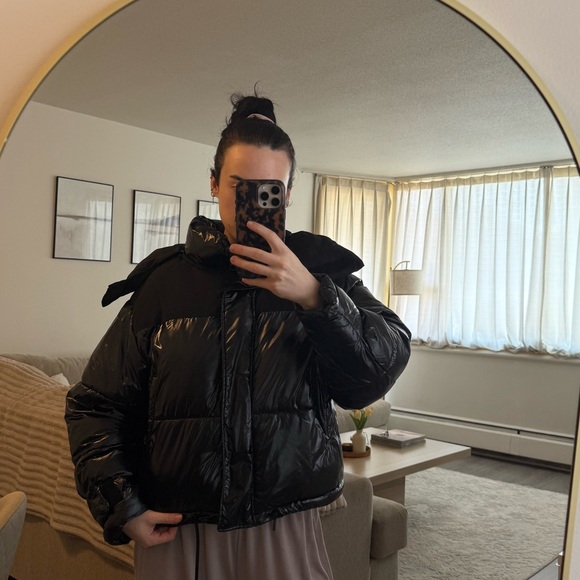 Women's Black shiny effect Puffer Jacket with drawstrings - Picture 3 of 4